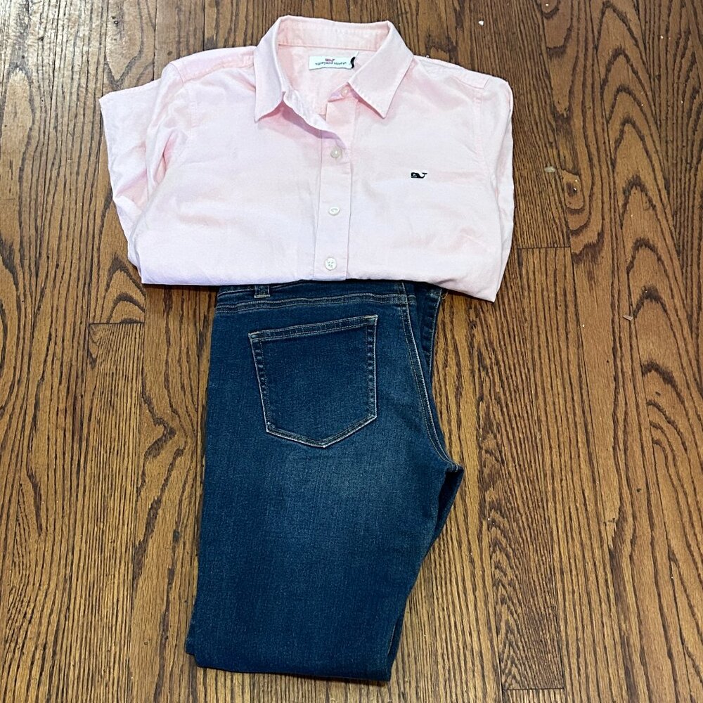 Vineyard Vines Blue Jeans Size 2 W/Shirt